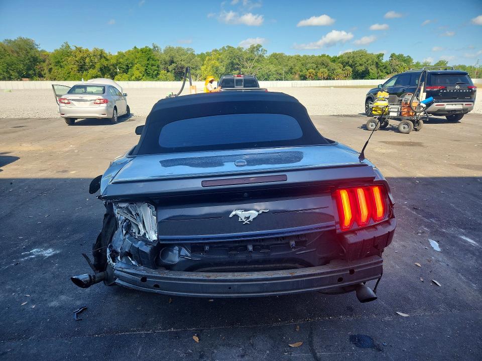 Продажа на аукционе авто 2021 Ford Mustang, vin: 1FATP8UH2M5120856, номер лота: 48400276