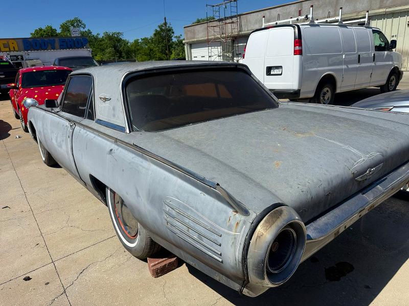 Продажа на аукционе авто 1961 Ford Thunderbird, vin: 1Y71Z142532, номер лота: 49028086