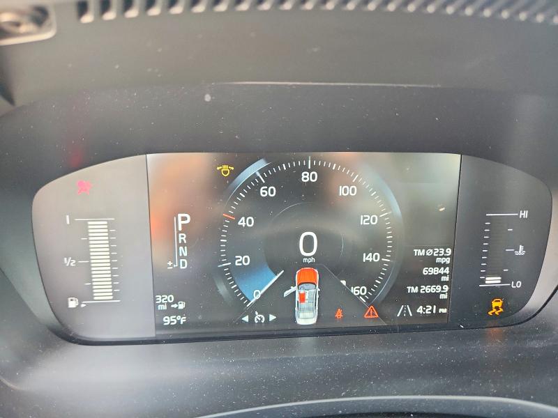 51583956 :رقم المزاد ، 7JR102FK4KG015394 vin ، 2019 Volvo S60 مزاد بيع