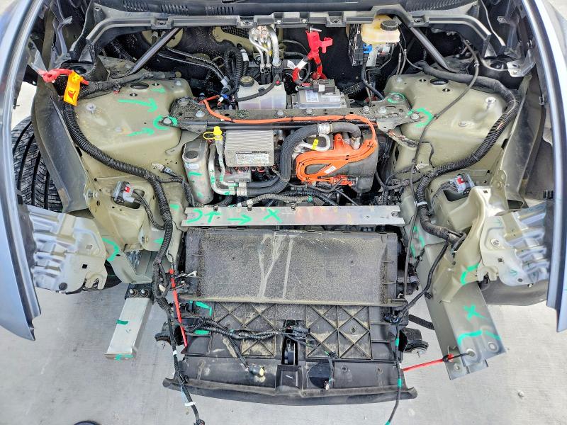 Продажа на аукционе авто 2026 Tesla Model Y, vin: 7SAYGDEE2TA415076, номер лота: 48287236