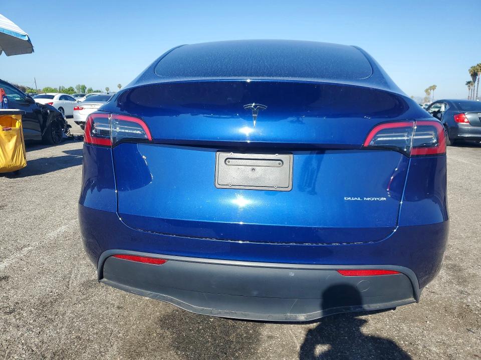 Продаж на аукціоні авто 2024 Tesla Model Y, vin: 7SAYGDEE3RA230687, номер лоту: 51483746