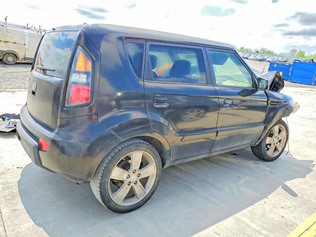 2010 Kia Soul მანქანა იყიდება აუქციონზე, vin: KNDJT2A27A7136349, აუქციონის ნომერი: 49442826