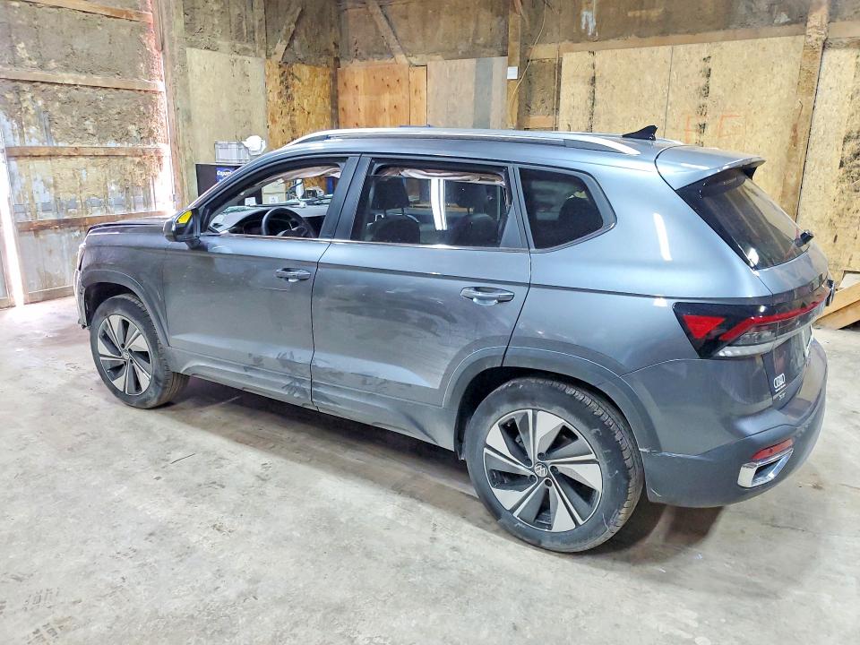 46780126 :رقم المزاد ، 3VVVC7B20SM009769 vin ، 2025 Volkswagen Taos مزاد بيع