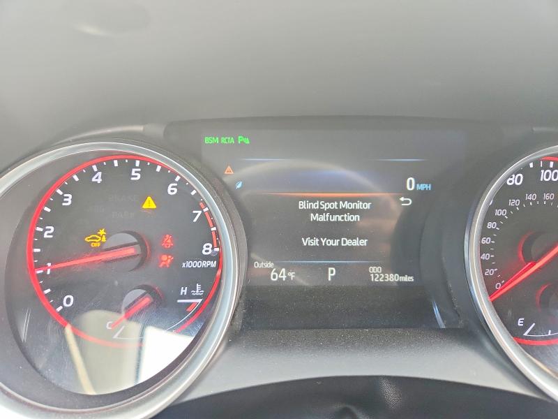 51209816 :رقم المزاد ، 4T1BZ1HK1JU006924 vin ، 2018 Toyota Camry مزاد بيع