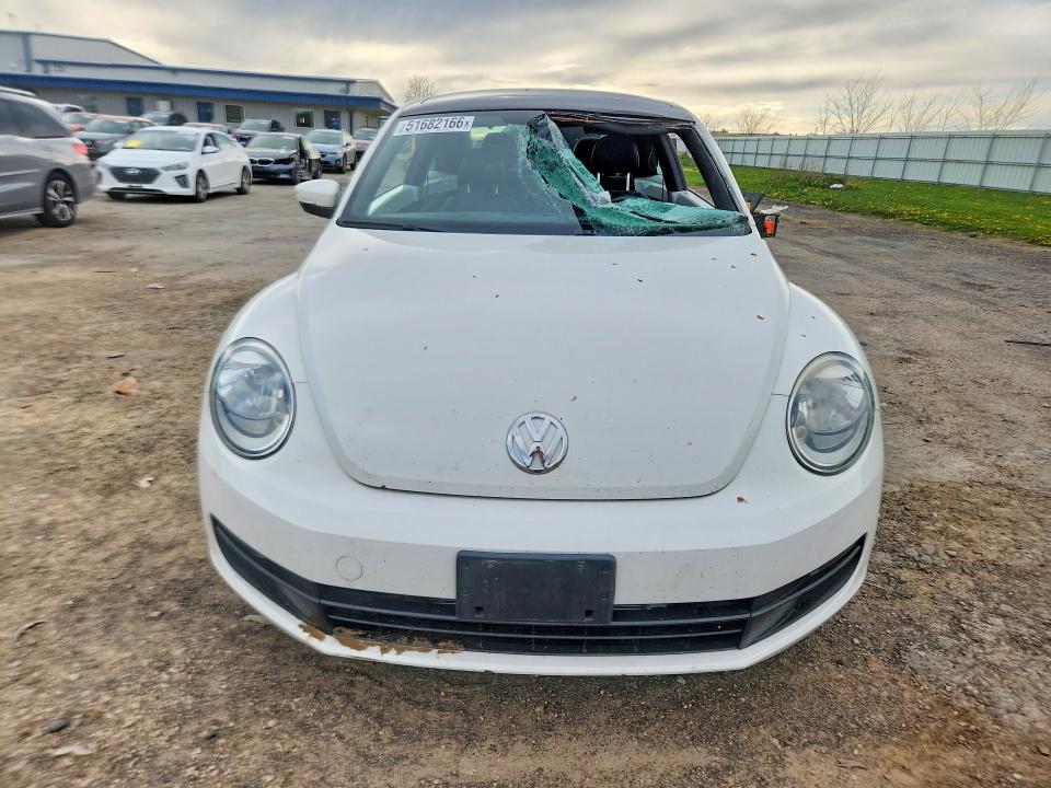 Продажа на аукционе авто 2012 Volkswagen Beetle, vin: 3VWJP7AT7CM645888, номер лота: 51682166
