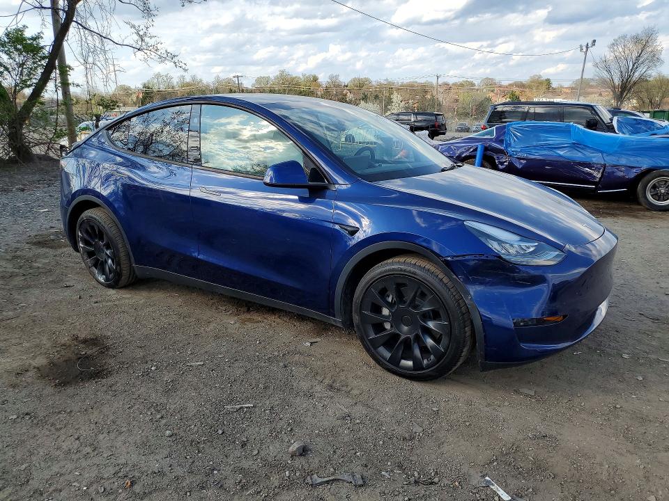 Продажа на аукционе авто 2023 Tesla Model Y, vin: 7SAYGDEE3PA135169, номер лота: 48224236