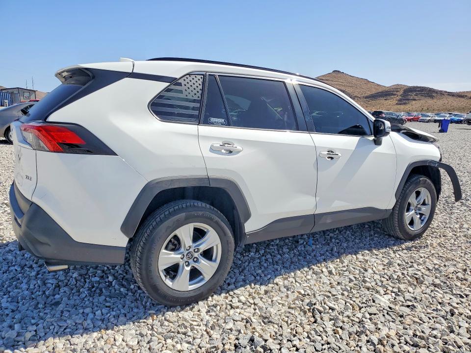 Aukcja sprzedaży 2021 Toyota Rav4, vin: 2T3W1RFV3MW117586, numer aukcji: 50764506