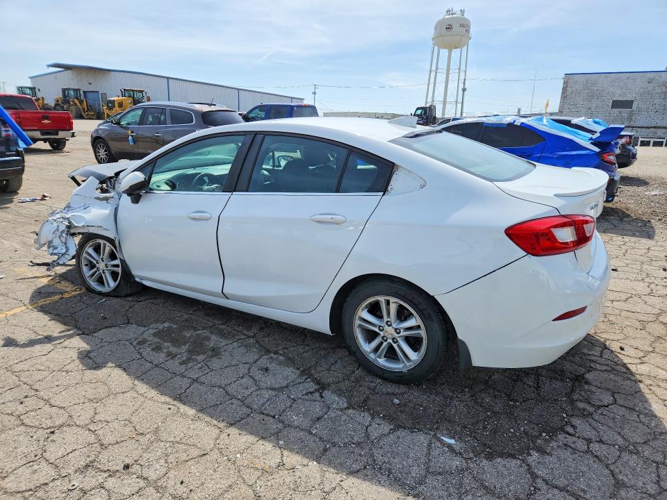 49124236 :رقم المزاد ، 1G1BE5SM3H7203354 vin ، 2017 Chevrolet Cruze مزاد بيع