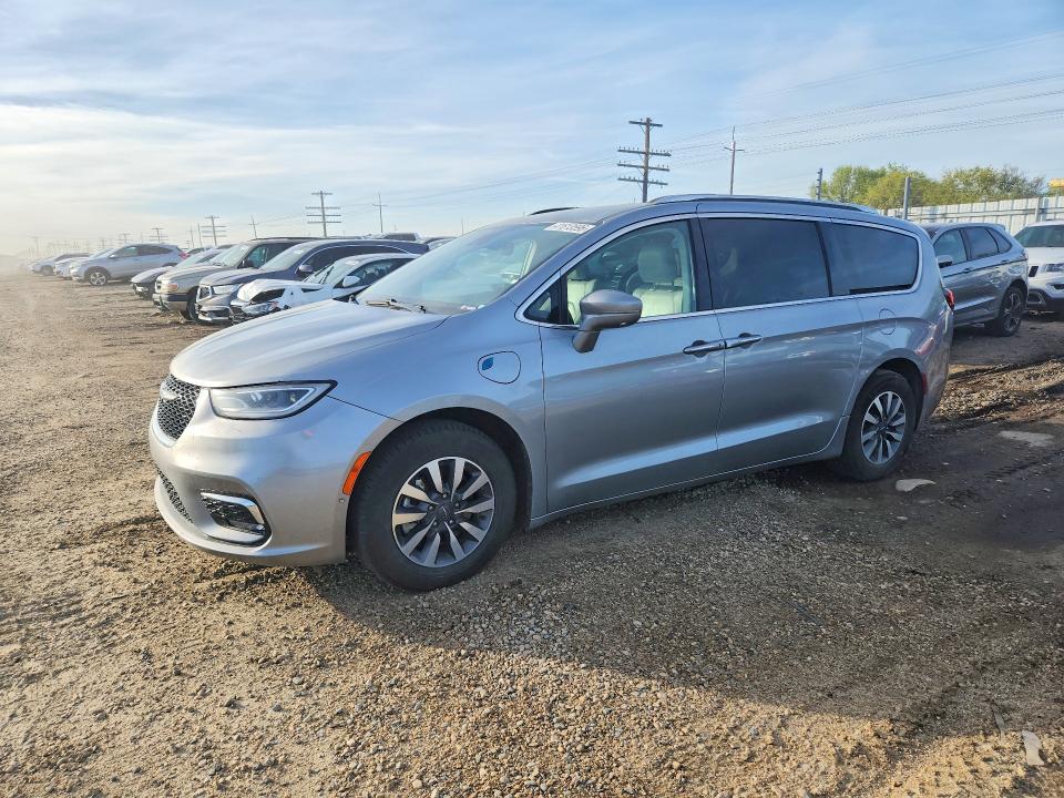 41613596 :رقم المزاد ، 2C4RC1L74MR594214 vin ، 2021 Chrysler Pacifica مزاد بيع