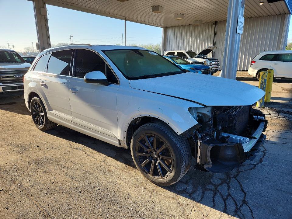 Продаж на аукціоні авто 2017 Audi Q7, vin: WA1LAAF70HD040680, номер лоту: 50262106