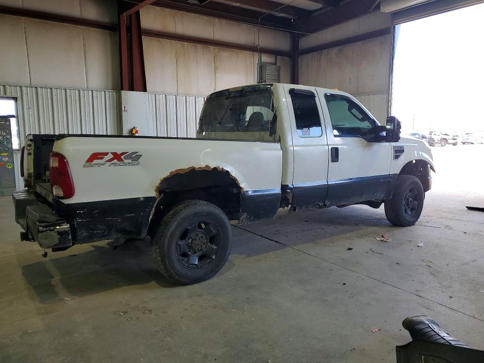 50165656 :رقم المزاد ، 1FTSX2B56AEB32502 vin ، 2010 Ford F250 مزاد بيع