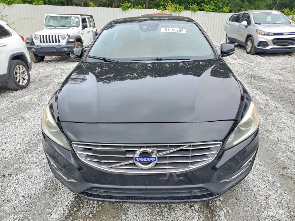 51155906 :رقم المزاد ، YV1612TM5F1359343 vin ، 2015 Volvo S60 مزاد بيع
