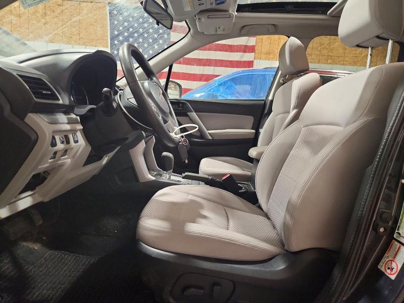 48998086 :رقم المزاد ، JF2SJAGC0JH577837 vin ، 2018 Subaru Forester مزاد بيع