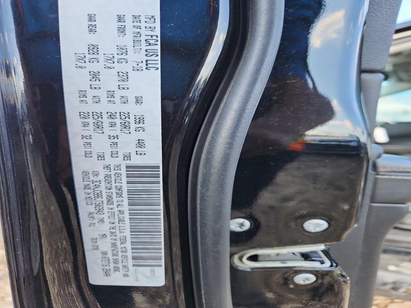 49954436 :رقم المزاد ، 3C4NJCBB6JT502843 vin ، 2018 Jeep Compass مزاد بيع