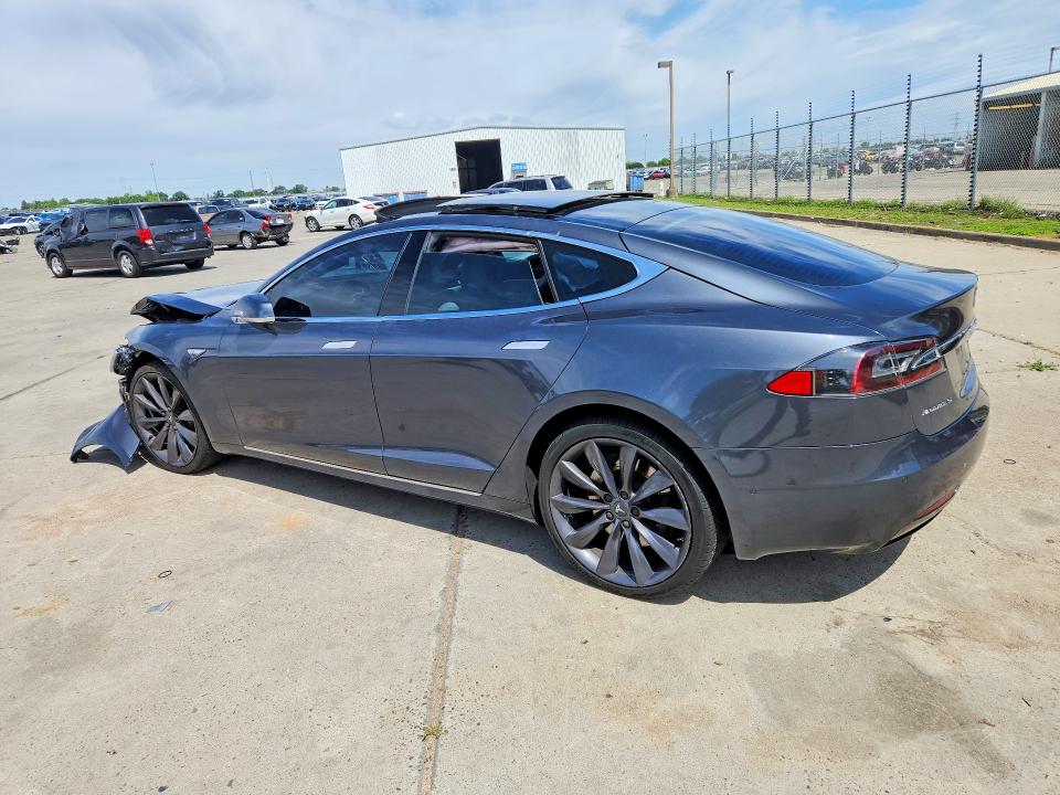 Продаж на аукціоні авто 2016 Tesla Model S, vin: 5YJSA1E12GF151575, номер лоту: 49666556