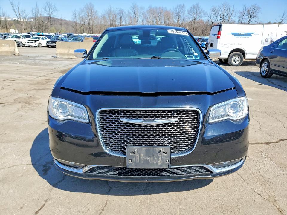 Продаж на аукціоні авто 2016 Chrysler 300c, vin: 2C3CCAKG4GH296624, номер лоту: 49440416