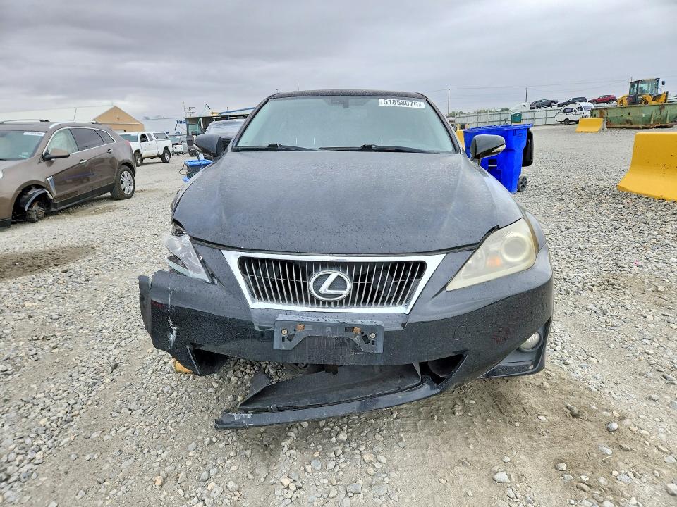 Продажа на аукционе авто 2013 Lexus Is, vin: JTHCF5C29D5062249, номер лота: 51858076