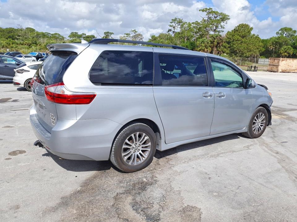Продажа на аукционе авто 2019 Toyota Sienna, vin: 5TDYZ3DC7KS986433, номер лота: 48051196