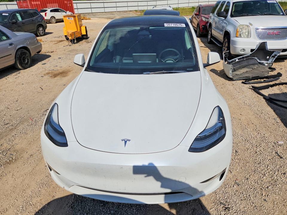 2022 Tesla Model Y მანქანა იყიდება აუქციონზე, vin: 7SAYGDEE7NA010527, აუქციონის ნომერი: 50718676