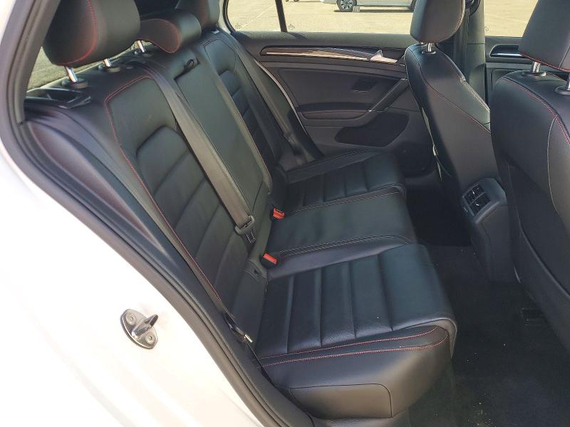 49681276 :رقم المزاد ، 3VW547AUXGM055001 vin ، 2016 Volkswagen Gti مزاد بيع
