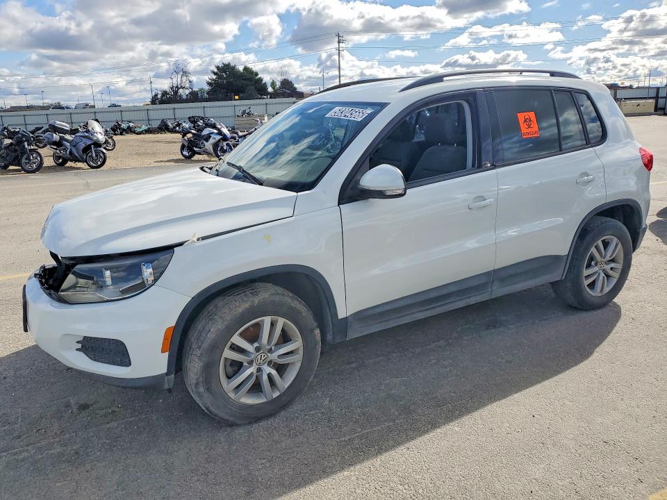 Aukcja sprzedaży 2016 Volkswagen Tiguan, vin: WVGAV7AX6GW600230, numer aukcji: 50304566