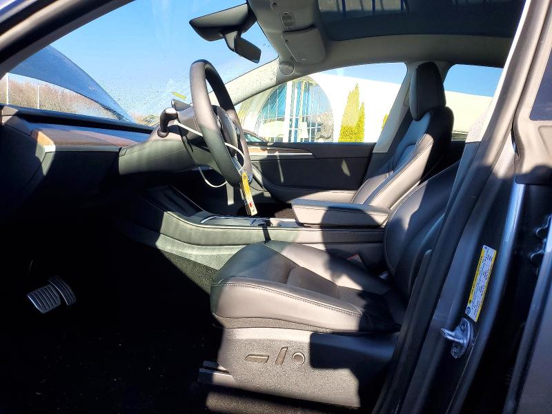 Продажа на аукционе авто 2025 Tesla Model Y, vin: 7SAYGAEE9SF239630, номер лота: 48637186