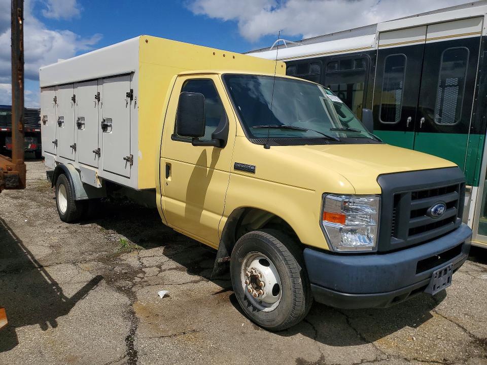 2019 Ford Econoline მანქანა იყიდება აუქციონზე, vin: 1FDXE4FS1KDC52265, აუქციონის ნომერი: 51137826