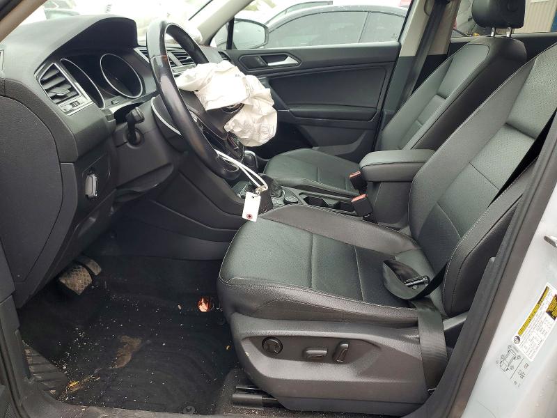 50826136 :رقم المزاد ، 3VV2B7AX8KM051979 vin ، 2019 Volkswagen Tiguan مزاد بيع