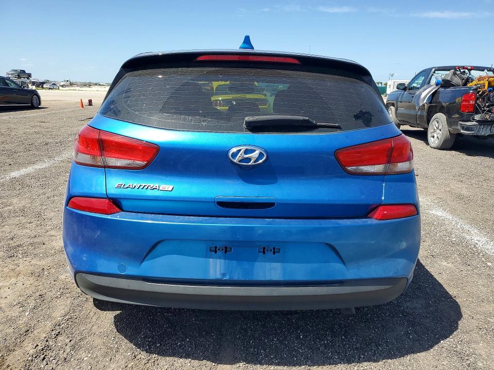 2018 Hyundai Elantra Gt მანქანა იყიდება აუქციონზე, vin: KMHH35LE6JU014053, აუქციონის ნომერი: 50705016
