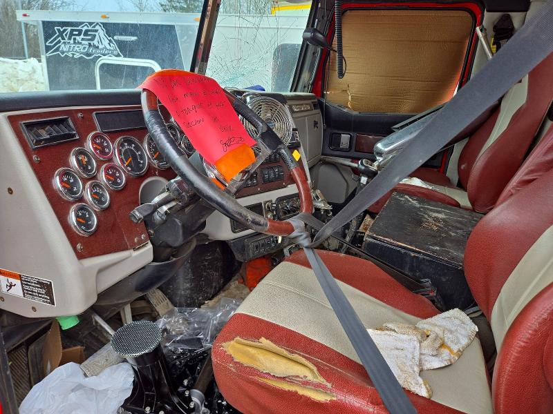 48319816 :رقم المزاد ، 5KJJAED14KPKE5961 vin ، 2019 Western Star/auto Car Conventional مزاد بيع