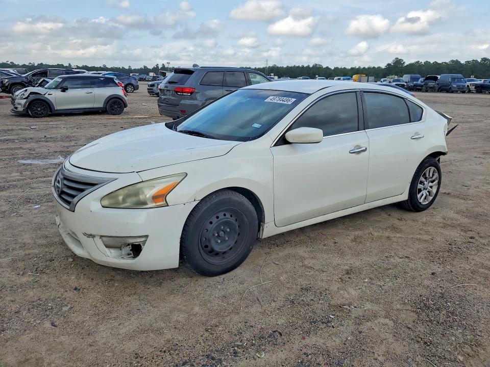 Auction sale of the 2013 Nissan Altima, vin: 1N4AL3AP6DN553145, lot number: 69615636
