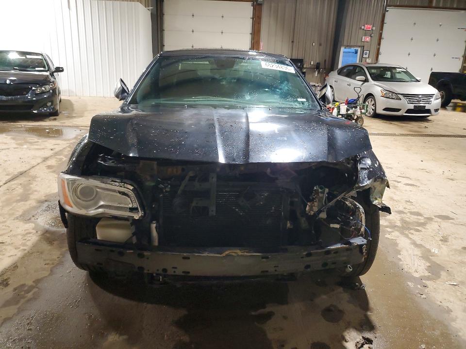 48234836 :رقم المزاد ، 2C3CCAJT1DH647547 vin ، 2013 Chrysler 300c مزاد بيع