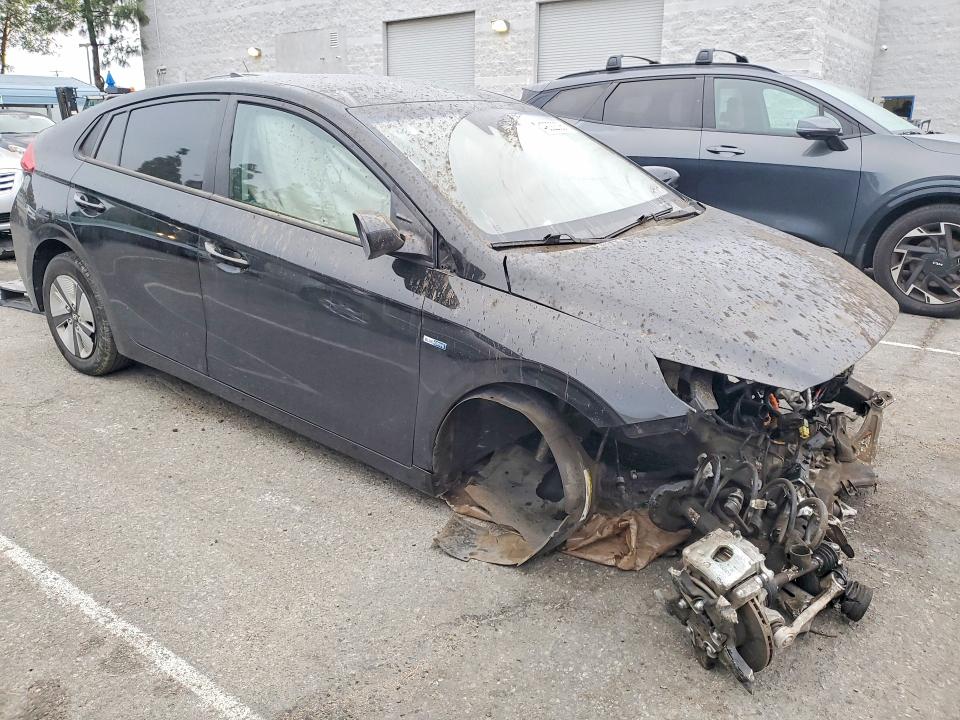 49022026 :رقم المزاد ، KMHC65LC2LU225933 vin ، 2020 Hyundai Ioniq Hybrid مزاد بيع