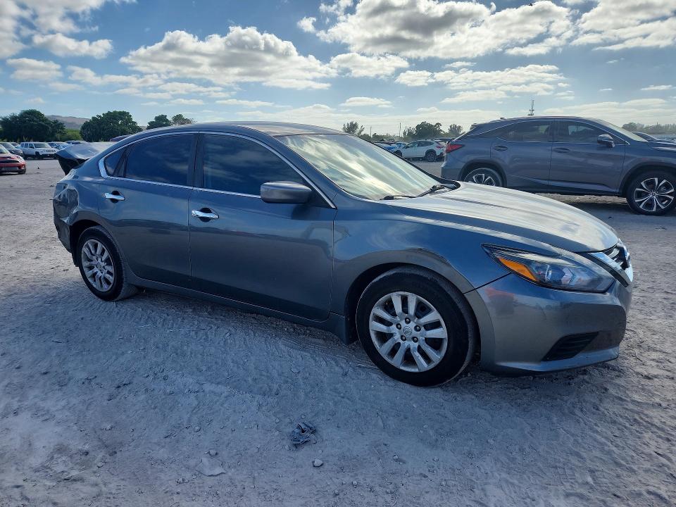Aukcja sprzedaży 2017 Nissan Altima, vin: 1N4AL3AP1HC246645, numer aukcji: 49612396