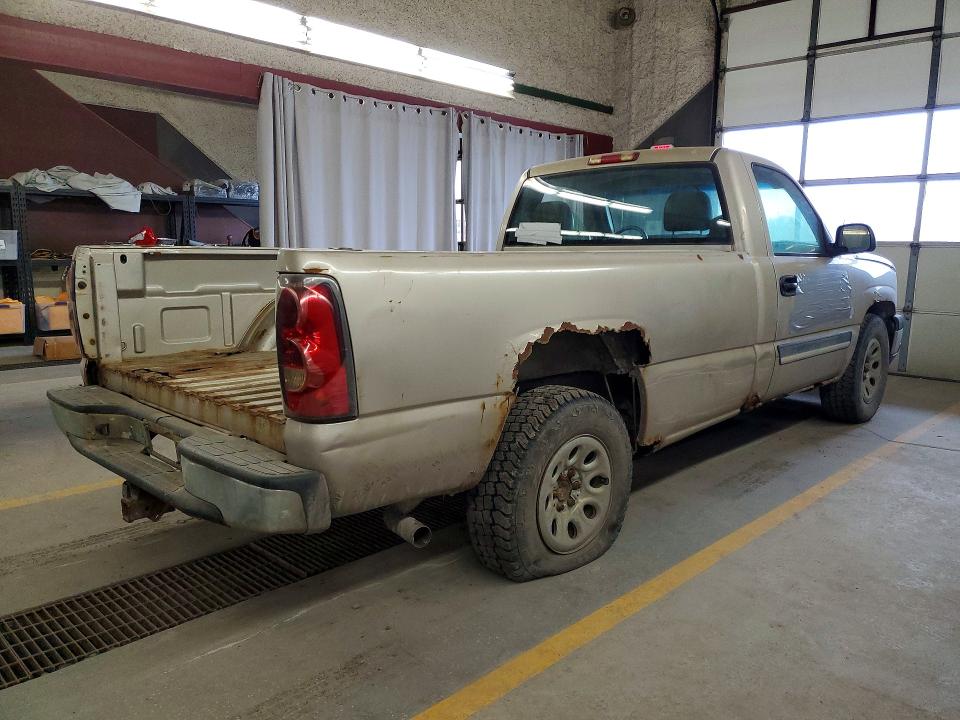 2005 Chevrolet Silverado მანქანა იყიდება აუქციონზე, vin: 1GCEC14TX5Z318377, აუქციონის ნომერი: 52244896