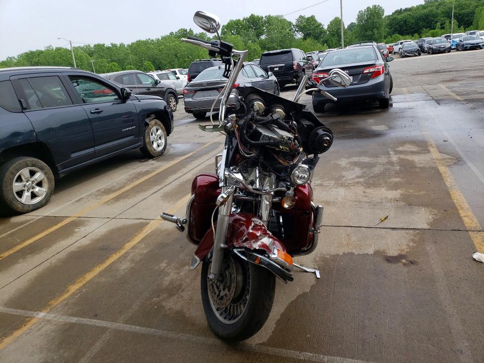 51454246 :رقم المزاد ، 1HD1FC410AB672541 vin ، 2010 Harley-davidson Flhtcu مزاد بيع