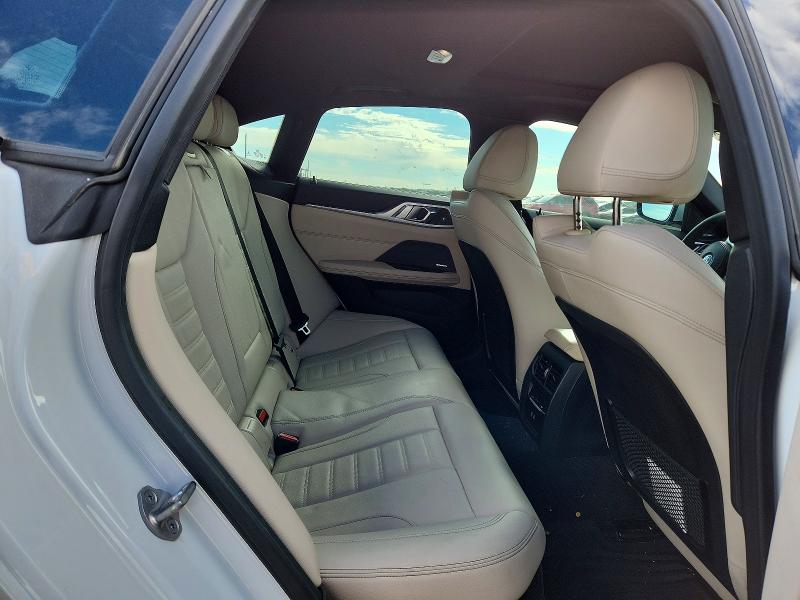 49159576 :رقم المزاد ، WBY73AW01NFN10198 vin ، 2022 Bmw I4 مزاد بيع