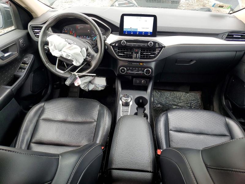 50165026 :رقم المزاد ، 1FMCU9H68LUA95673 vin ، 2020 Ford Escape مزاد بيع