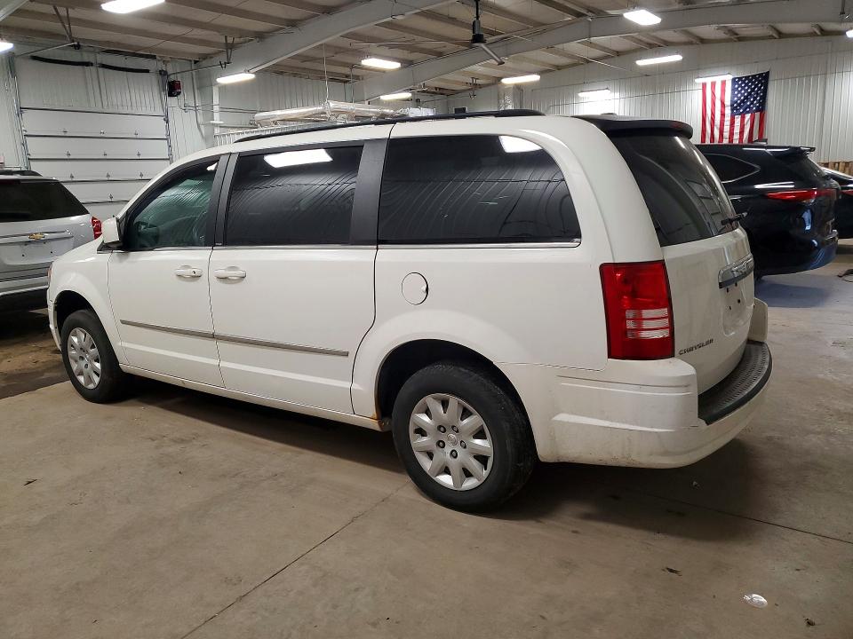48520206 :رقم المزاد ، 2A4RR5D1XAR347947 vin ، 2010 Chrysler Town & Country مزاد بيع