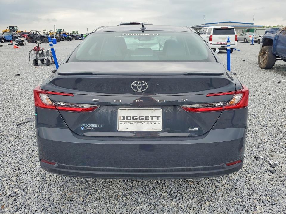 51832386 :رقم المزاد ، 4T1DAACK0SU062121 vin ، 2025 Toyota Camry مزاد بيع