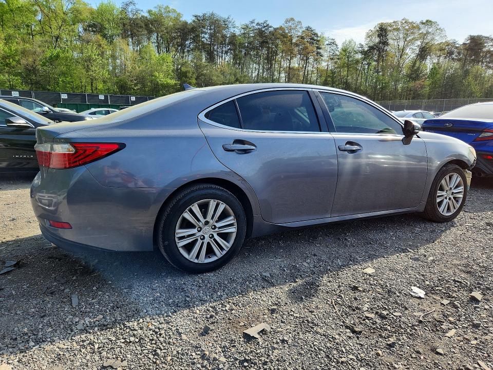 49633476 :رقم المزاد ، JTHBK1GG7D2076089 vin ، 2013 Lexus Es مزاد بيع