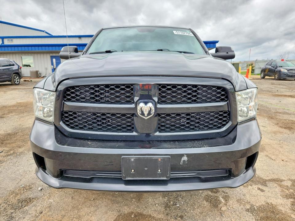 Продаж на аукціоні авто 2018 Ram 1500, vin: 1C6RR7FGXJS253799, номер лоту: 51102706