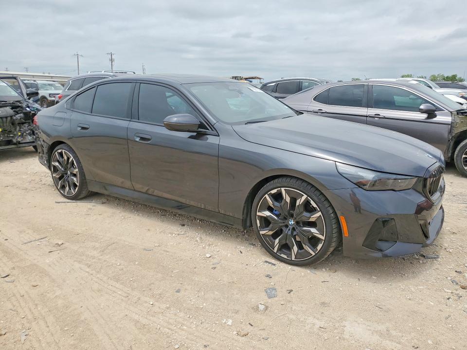 Продаж на аукціоні авто 2025 Bmw 530, vin: WBA43FJ00SCU14680, номер лоту: 51893106