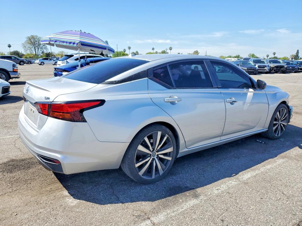 49912996 :رقم المزاد ، 1N4BL4CV8LC189004 vin ، 2020 Nissan Altima مزاد بيع