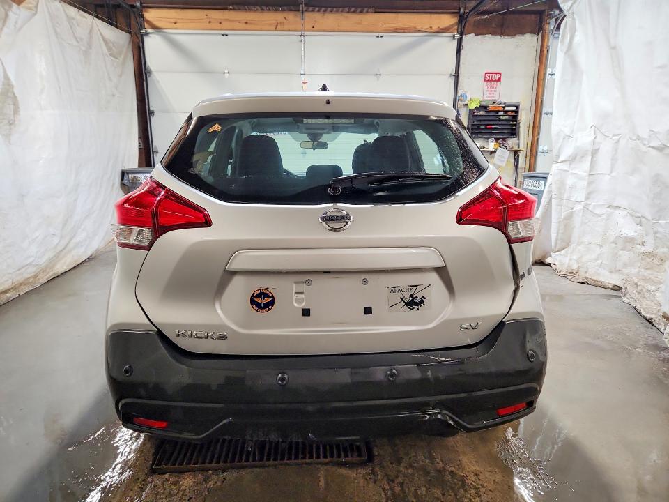 51264916 :رقم المزاد ، 3N1CP5CV4LL517194 vin ، 2020 Nissan Kicks مزاد بيع