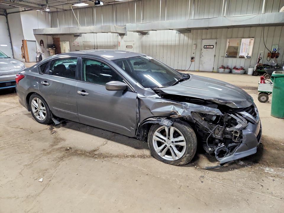 Продажа на аукционе авто 2016 Nissan Altima, vin: 1N4AL3AP2GC243462, номер лота: 48872966