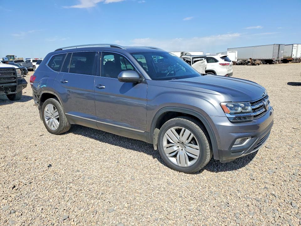 48897466 :رقم المزاد ، 1V2NR2CA4JC563661 vin ، 2018 Volkswagen Atlas مزاد بيع