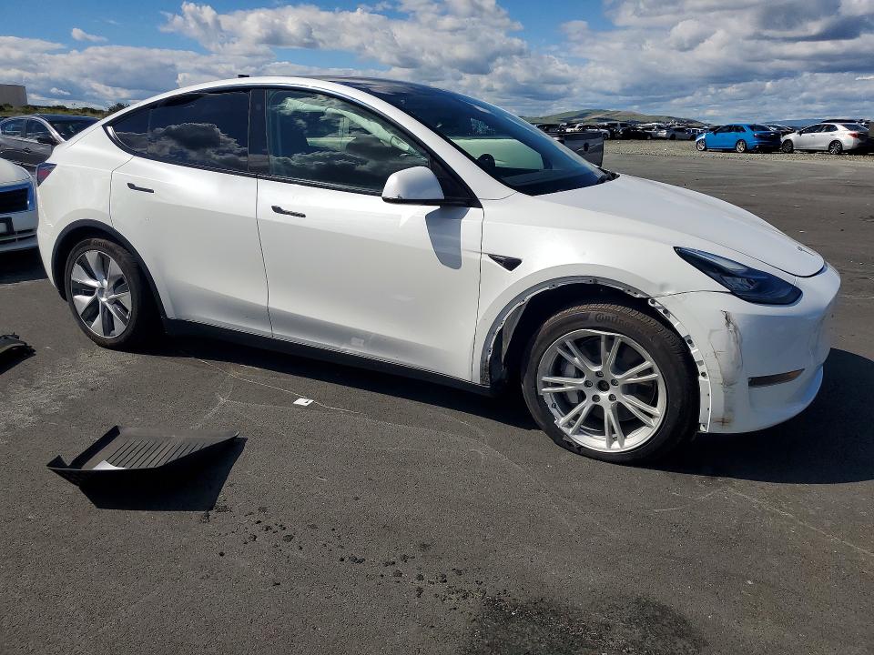2021 Tesla Model Y მანქანა იყიდება აუქციონზე, vin: 5YJYGAEE3MF272428, აუქციონის ნომერი: 49924486