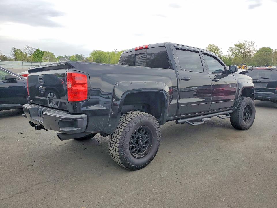 2018 Chevrolet Silverado მანქანა იყიდება აუქციონზე, vin: 3GCUKREC1JG528940, აუქციონის ნომერი: 50803306