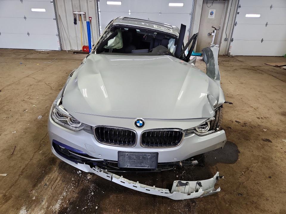 Продаж на аукціоні авто 2017 Bmw 330, vin: WBA8D9C33HA011191, номер лоту: 48876696